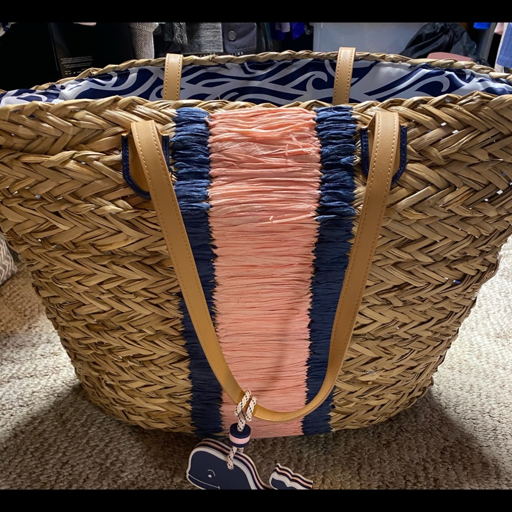 Vineyard Vines by target beach bag